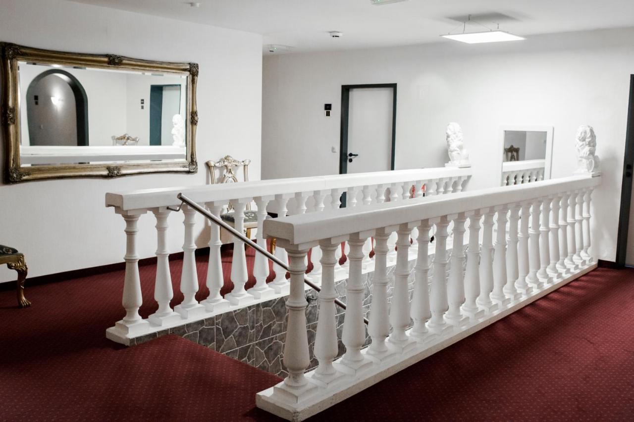 פורטה וסטפאליקה Bach Hotel מראה חיצוני תמונה