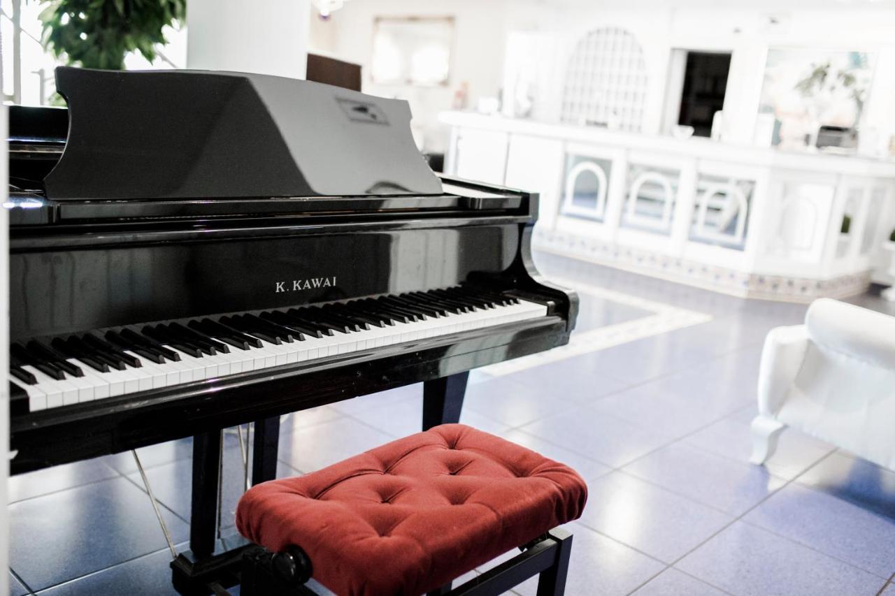 פורטה וסטפאליקה Bach Hotel מראה חיצוני תמונה