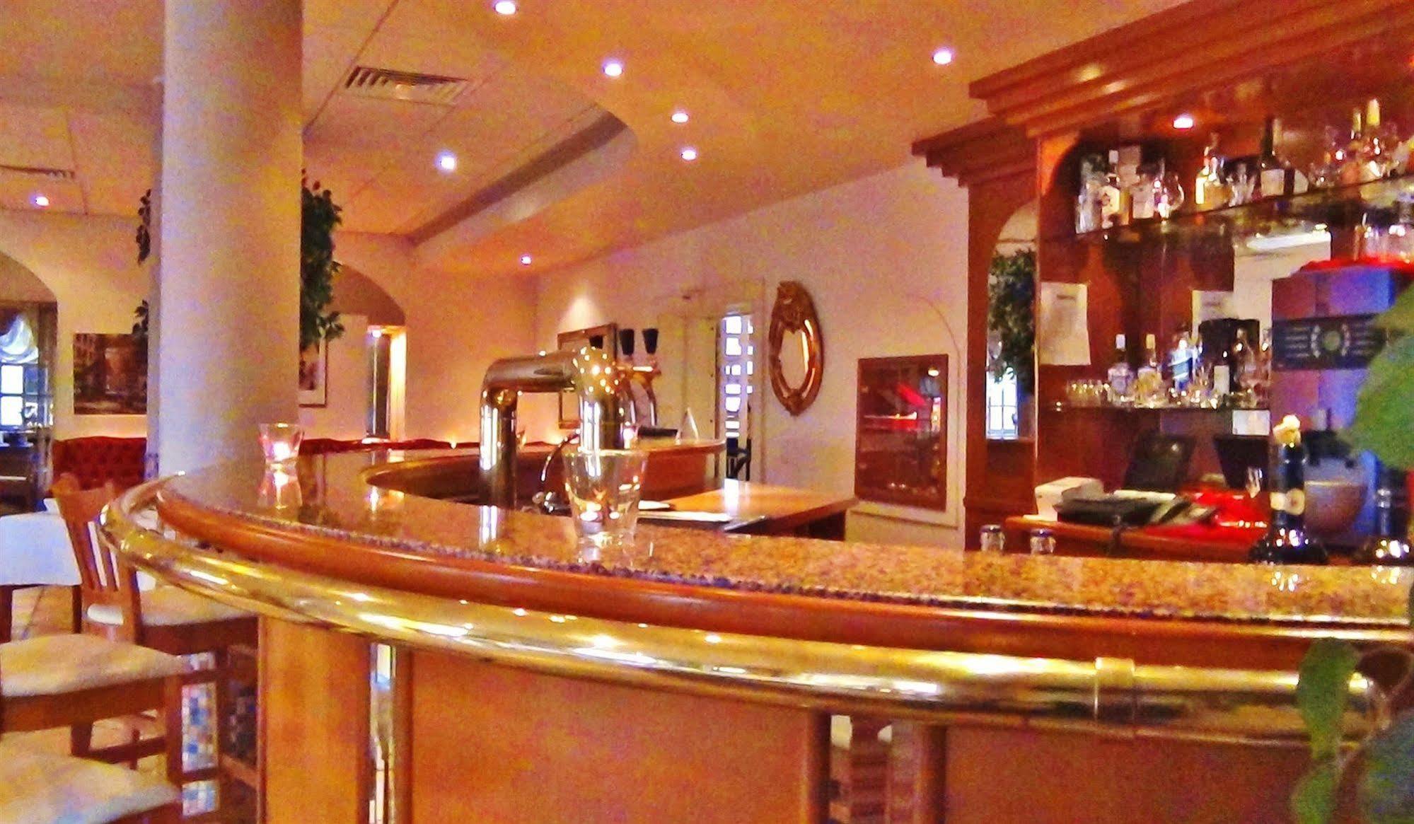 פורטה וסטפאליקה Bach Hotel מראה חיצוני תמונה